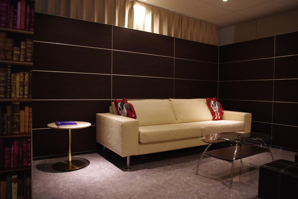 Hotel Casablanca (Adults Only) Osaka Dış mekan fotoğraf