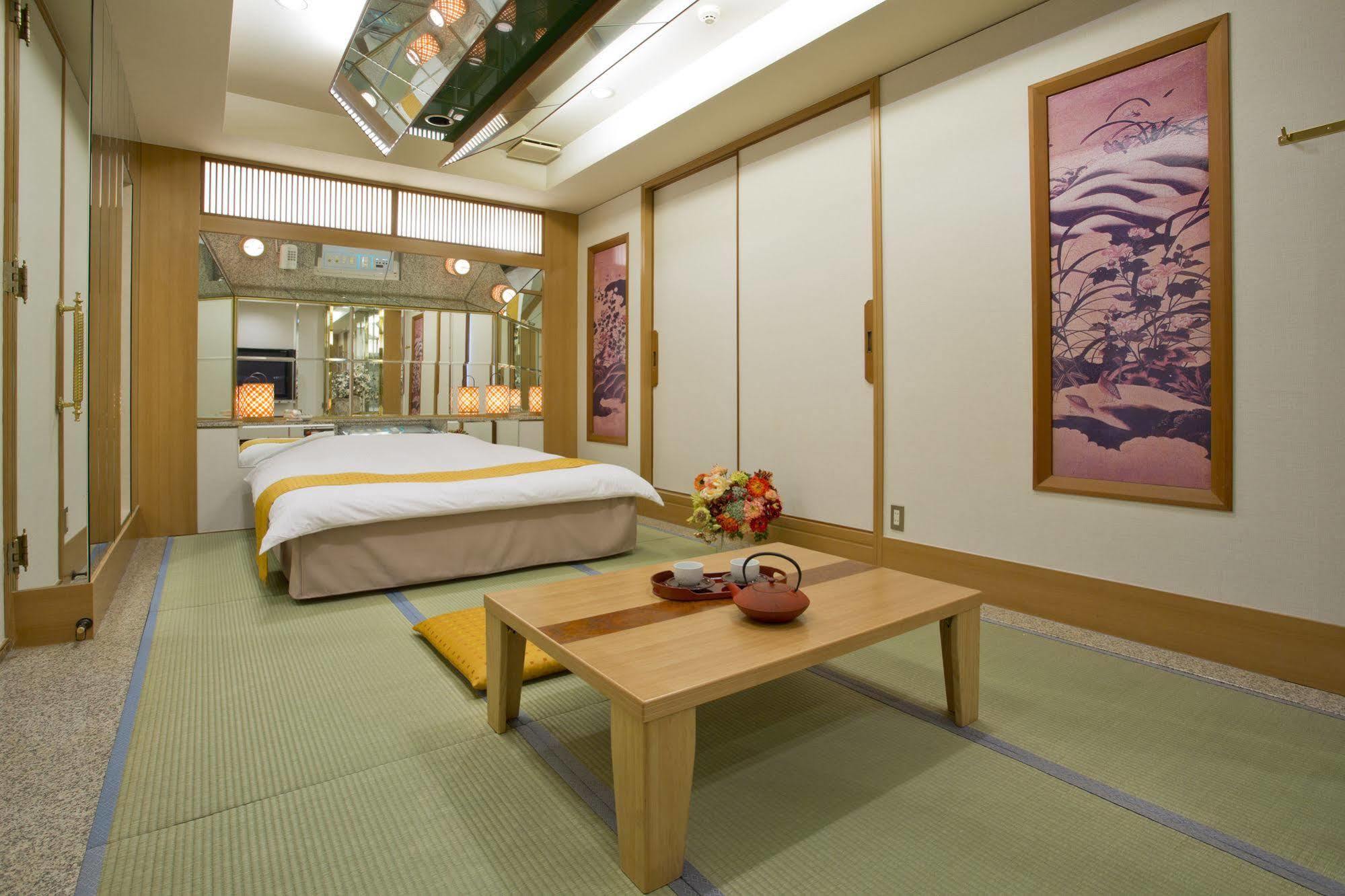 Hotel Casablanca (Adults Only) Osaka Dış mekan fotoğraf